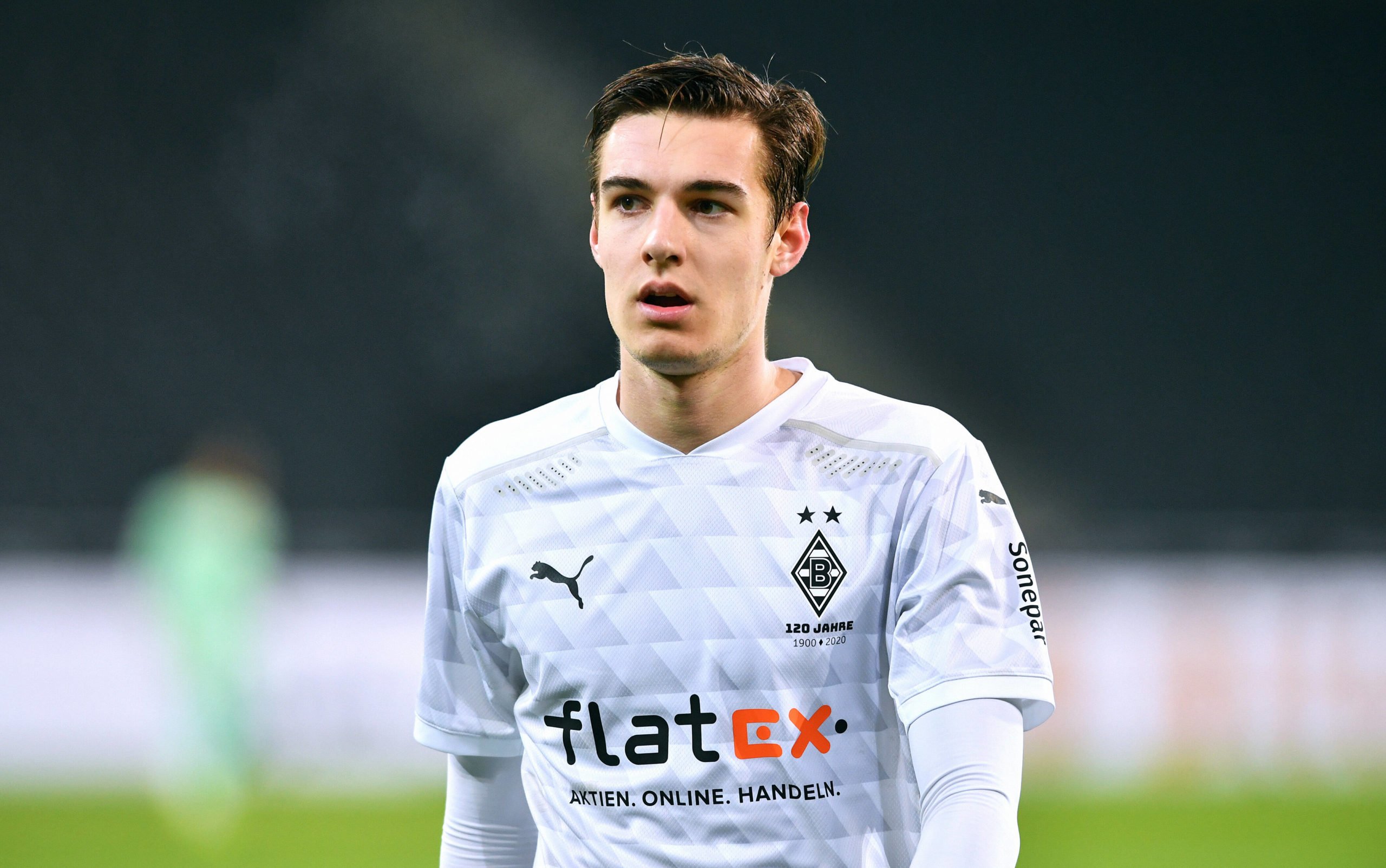 Florian Neuhaus