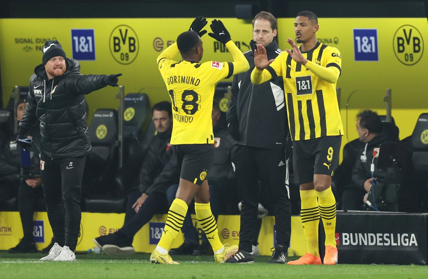 BVB Moukoko Haller
