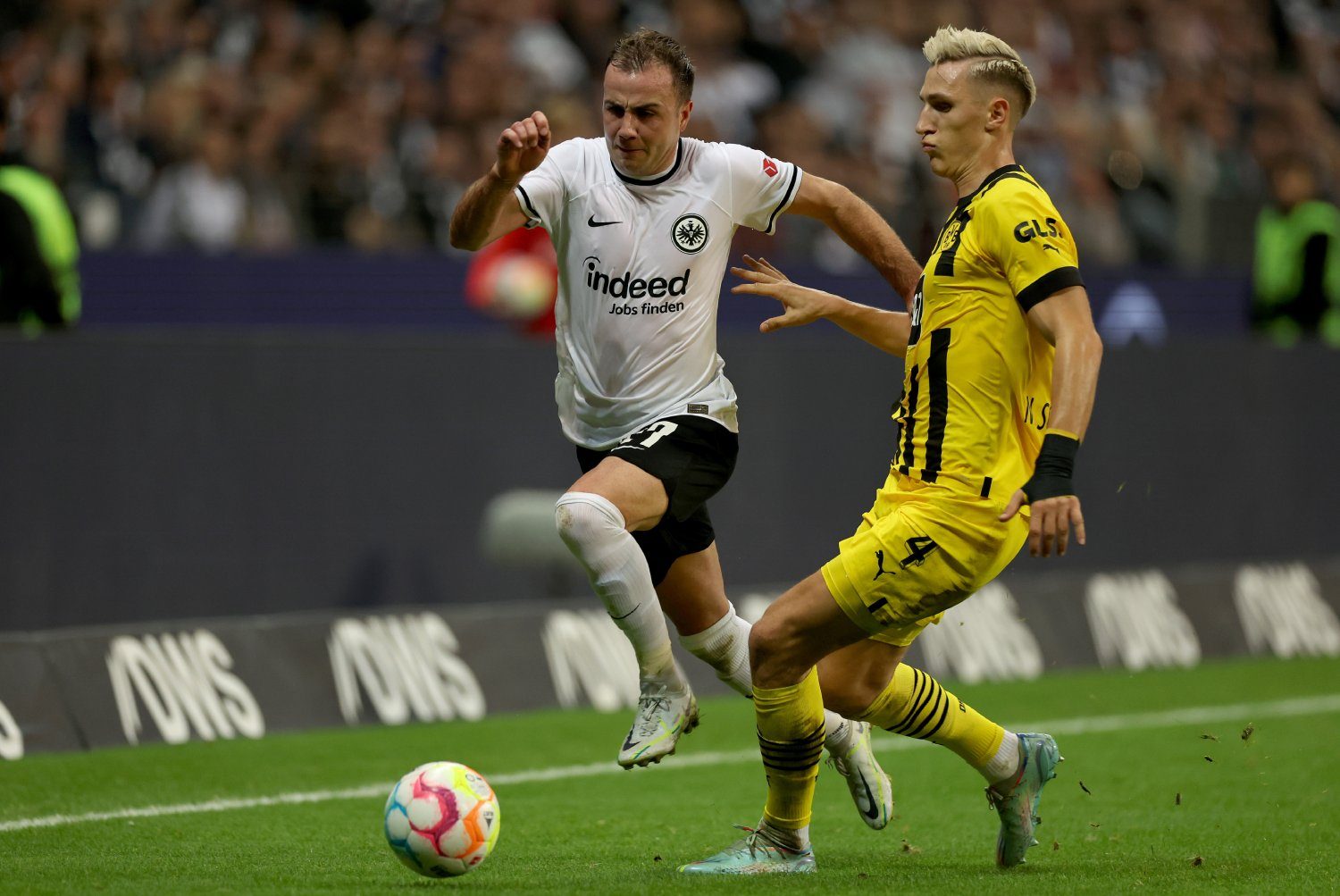 BVB Eintracht Frankfurt Nico Schlotterbeck