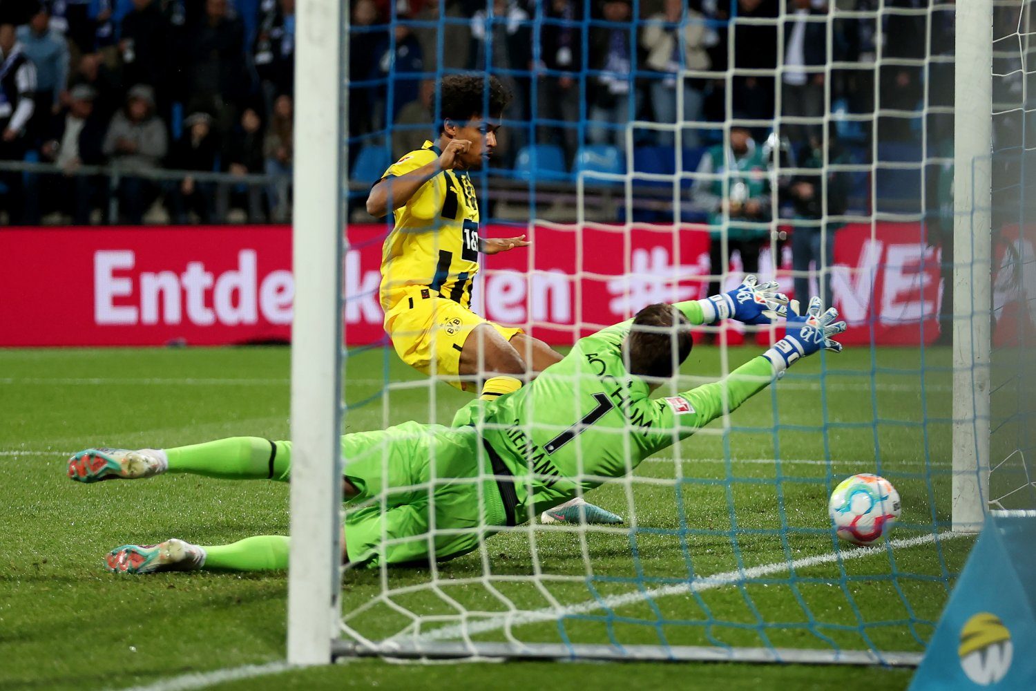 VfL Bochum - BVB Karim Adeyemi