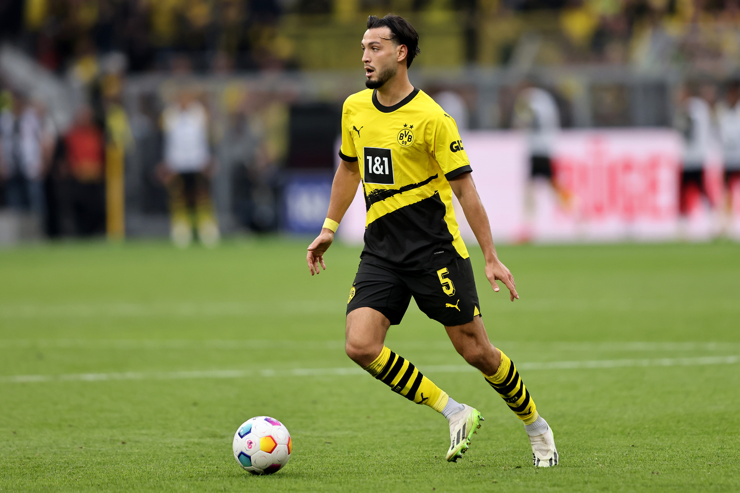 Ramy Bensebaini