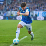 Guille Bueno SV Darmstadt 98, 03 tritt an. Freisteller, Portrait GER, SV Darmstadt 98 gegen SSV Ulm 1846, Fussball, 2. Bundesliga, 10. Spieltag, Spielzeit 2024/2025, 27.10.24. DFL REGULATIONS PROHIBIT ANY USE OF PHOTOGRAPHS AS IMAGE SEQUENCES AND/OR QUASI-VIDEO. GER, SV Darmstadt 98 gegen SSV Ulm 1846, Fussball, 2. Bundesliga, 10. Spieltag, Spielzeit 2024/2025, 27.10.24. Darmstadt *** Guille Bueno SV Darmstadt 98, 03 kicks off Freisteller, Portrait GER, SV Darmstadt 98 vs SSV Ulm 1846, Football, 2 Bundesliga, Matchday 10, Season 2024 2025, 27 10 24 DFL REGULATIONS PROHIBIT ANY USE OF PHOTOGRAPHS AS IMAGE SEQUENCES AND OR QUASI VIDEO GER, SV Darmstadt 98 vs SSV Ulm 1846, Football, 2 Bundesliga, Matchday 10, Season 2024 2025, 27 10 24 Darmstadt Copyright: xGeraldxOelze-dexStoppany,xEibner-Pressefoto/GeraldxOelze-dexStoppanyx EP-ODS
