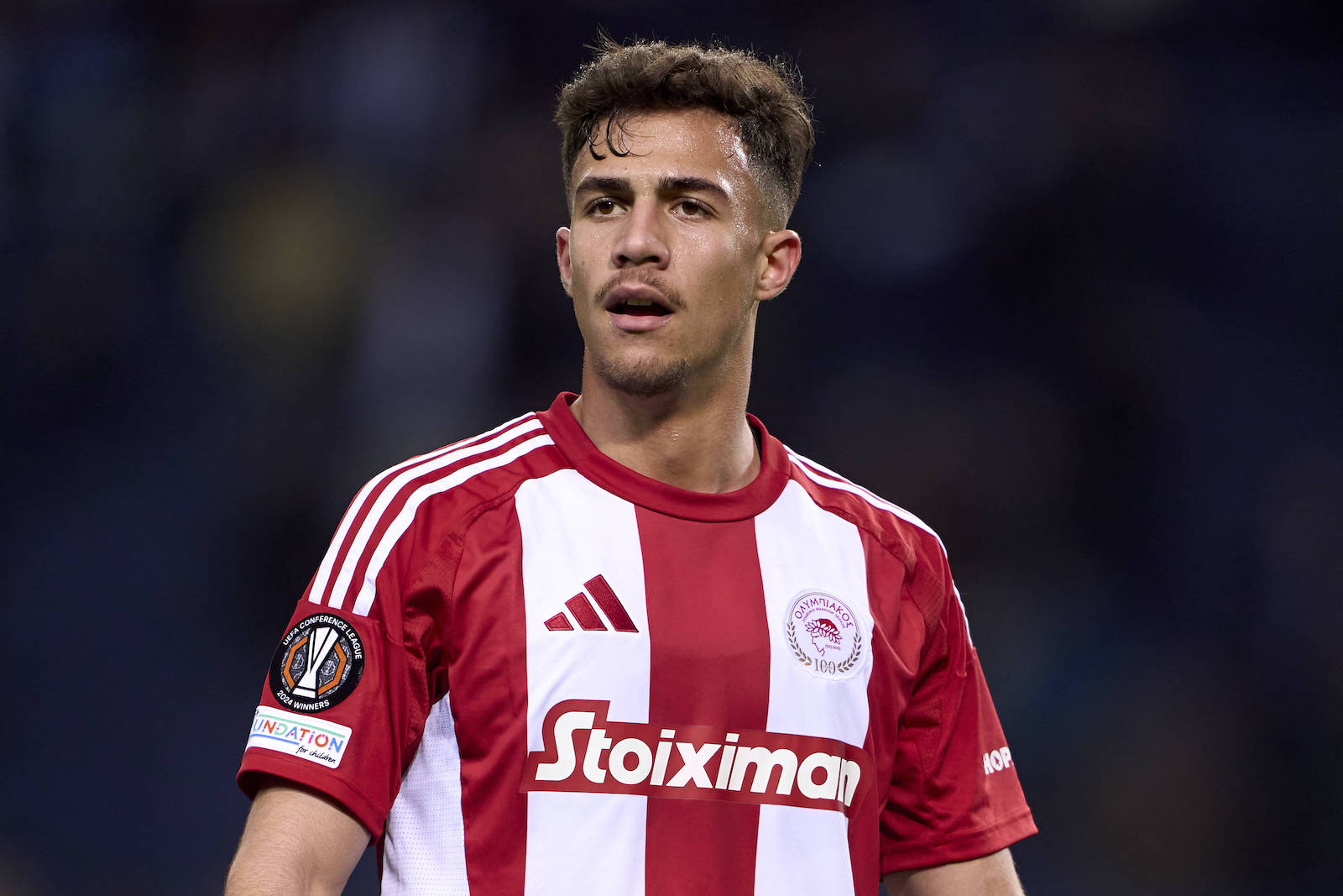 FC Porto v Olympiacos FC - UEFA Europa League 2024/25 League Phase MD7 Charalampos Kostoulas of Olympiacos El Pireo looks on during the UEFA Europa League match between FC Porto and Olympiacos El Pireo at Estadio Do Dragao in Porto, Portugal, on January 23, 2025. Porto, Portugal Porto Portugal PUBLICATIONxNOTxINxFRA Copyright: xJosexManuelxAlvarezxReyx originalFilename:alvarezrey-notitle250123_npxW2.jpg