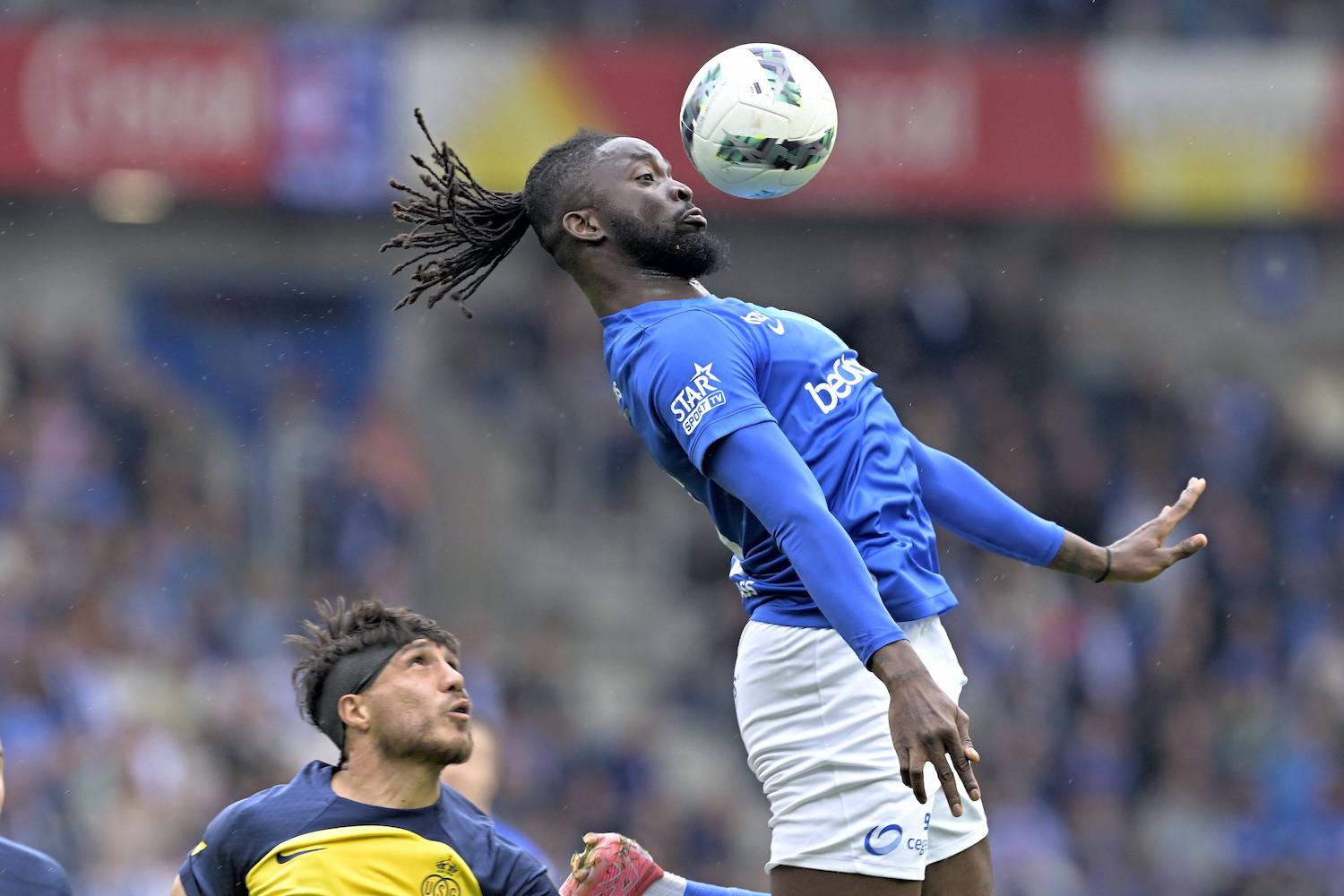 KRC Genk v Royale Union Saint-Gilloise - Jupiler Pro League Champions Play-Off GENK, BELGIUM - APRIL 20 : Tolu Arokodare forward of KRC Genk during the Jupiler Pro League Champions Play-Off match between KRC Genk and Royale Union Saint-Gilloise on April 20, 2025 in Genk, Belgium, 20/04/2025 Genk Belgium PUBLICATIONxNOTxINxFRAxBEL Copyright: xSesx