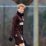 42 Marwin Schmitz FC St. Pauli Fuﬂball I Herren I Training I Saison 2024-2025 I FC St. Pauli I 25.02.2025 I Trainingszentrum FC St. Pauli *** 42 Marwin Schmitz FC St Pauli Football I Men I Training I Season 2024 2025 I FC St Pauli I 25 02 2025 I Training Center FC St Pauli