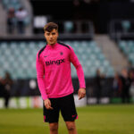 Aaron Anselmino seen during official training before UEFA Conference League 2025 final game between Real Betis Balompie and Chelsea FC Maciej Rogowski Wroclaw Wroclaw Municipal Stadium Poland Copyright: xMaciejxRogowskix cfctraining25-33